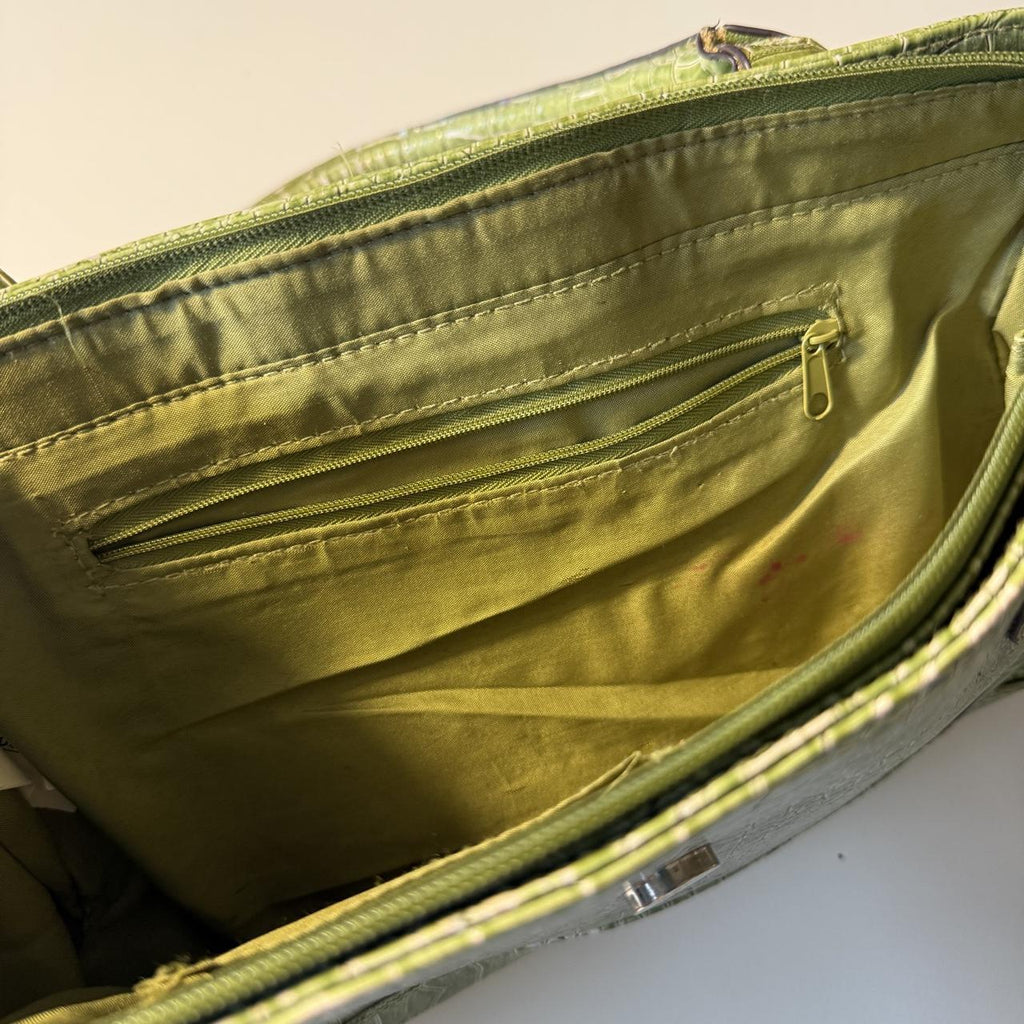 Green Crocodile Pattern Shoulder Bag with Flap Closure