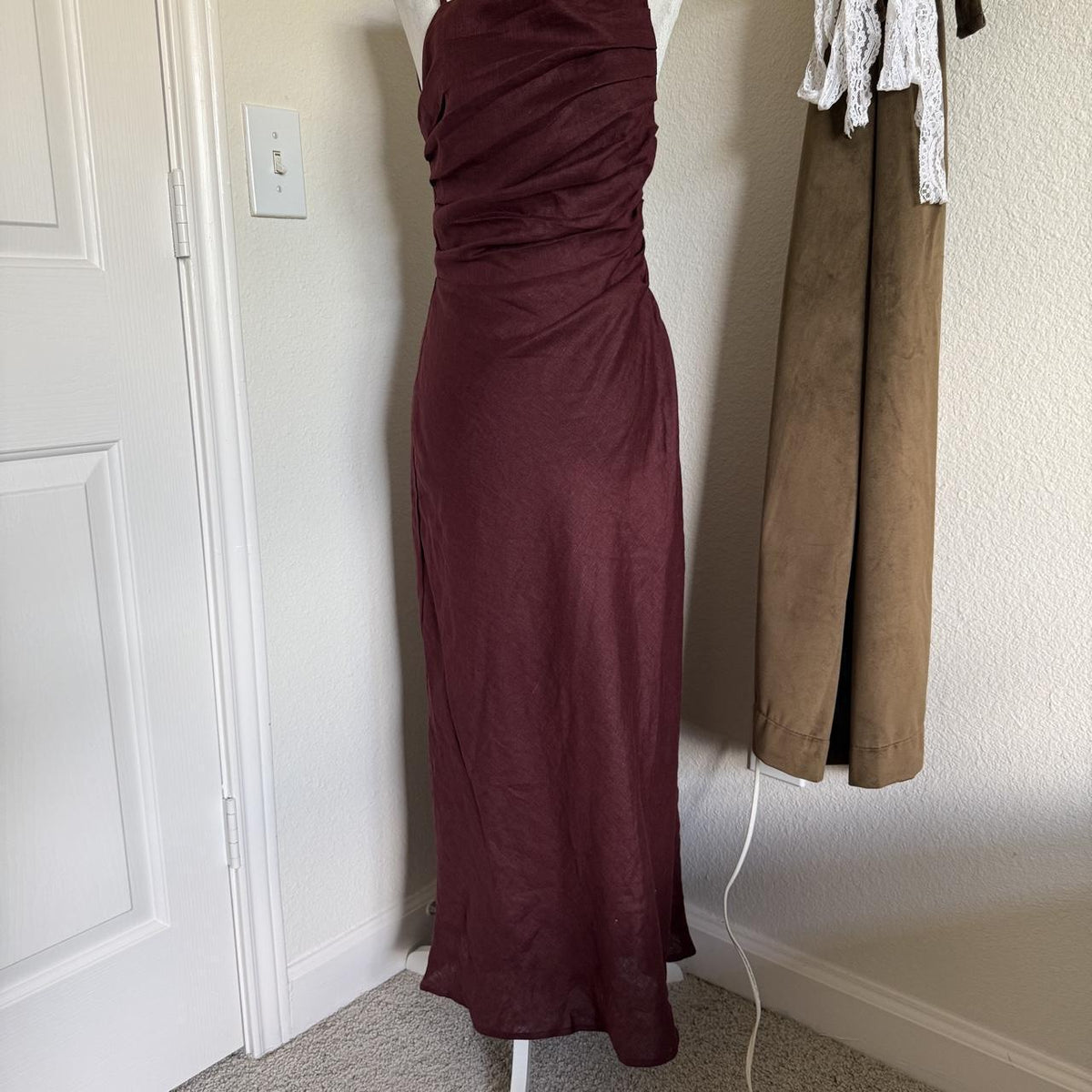NWT Zara Asymmetric Linen Maxi Dress XS Aubergine Gold Applique 8840/386