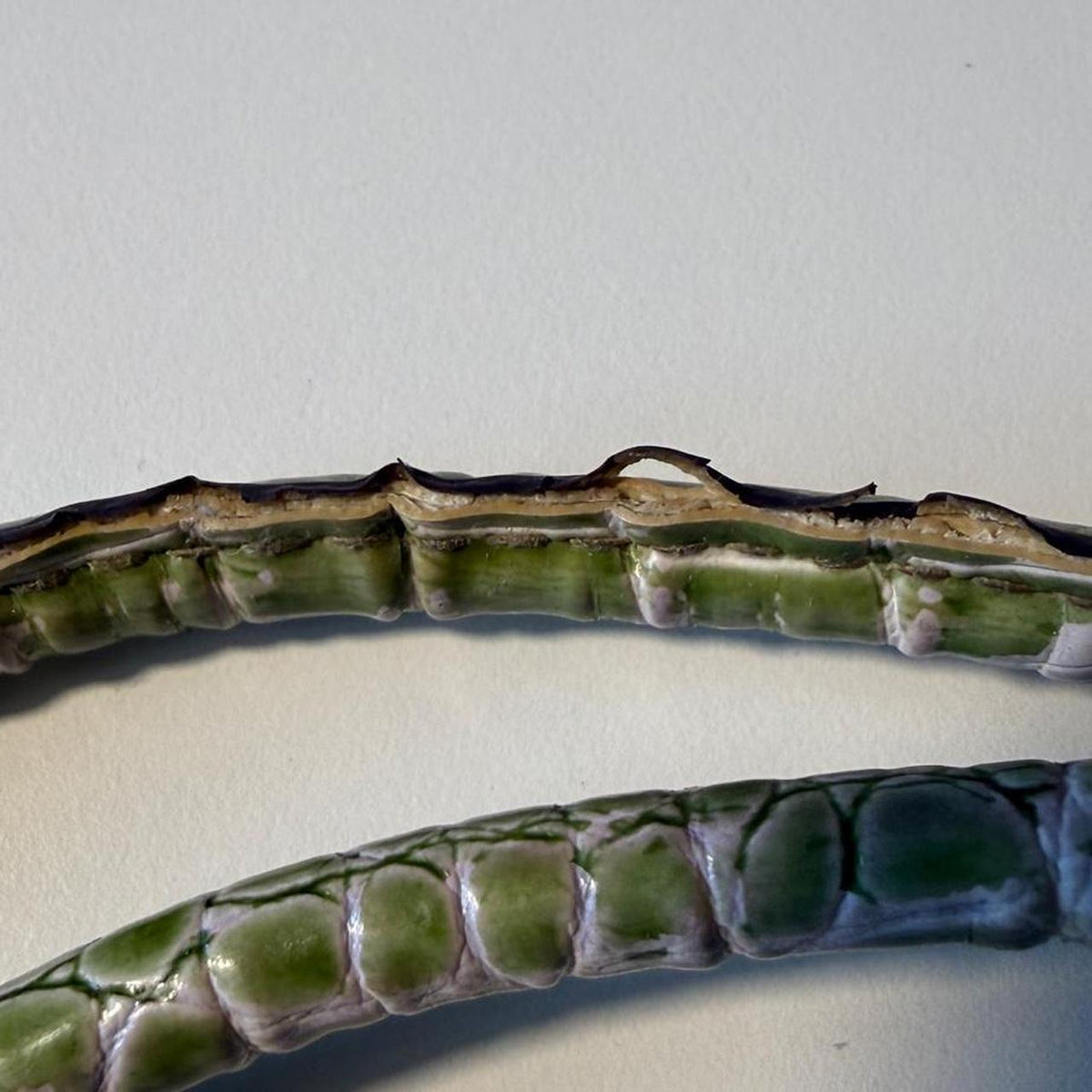 Green Crocodile Pattern Shoulder Bag with Flap Closure