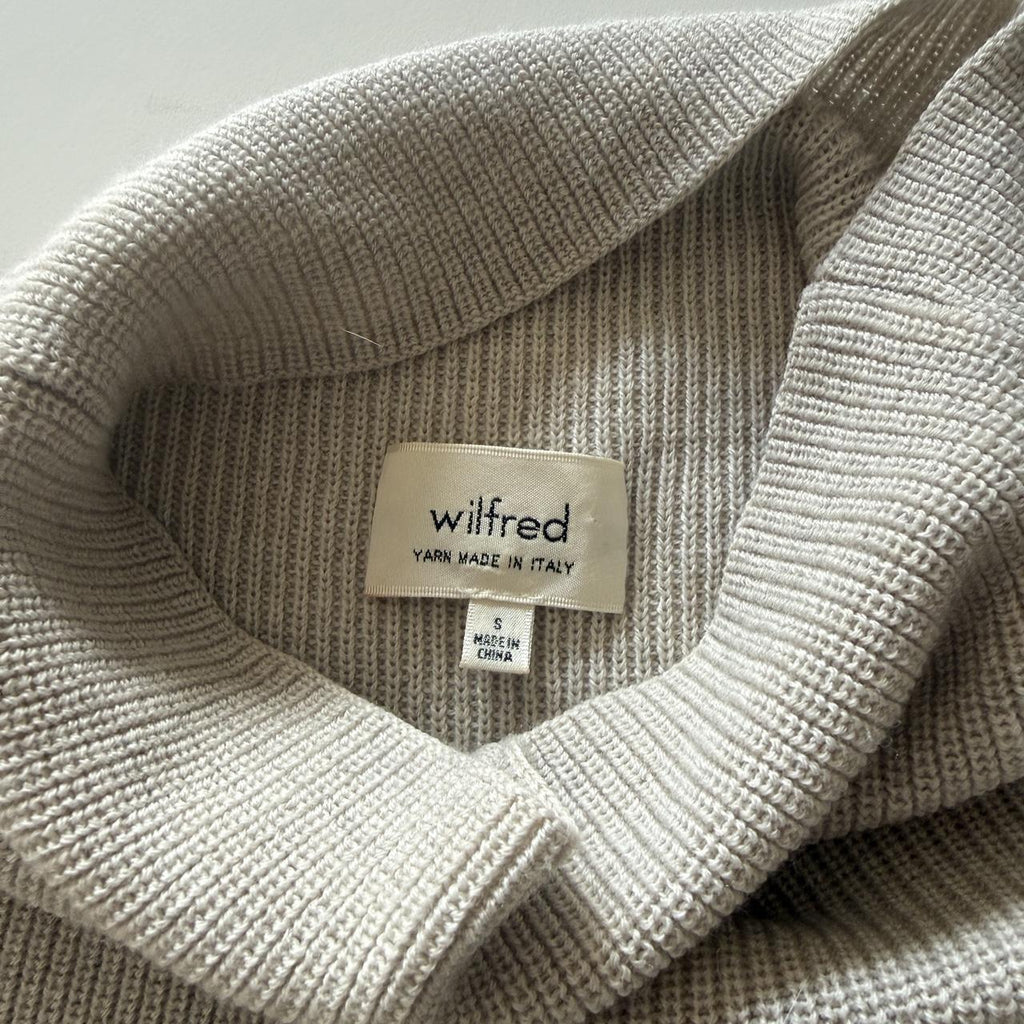 Wilfred for Aritzia Wool Turtleneck Sweater Lightweight Fall Cozy Fisherman