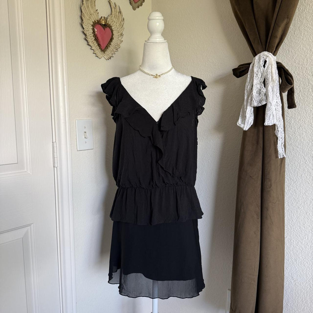 PAIGE Black Ruffle V Neck Peplum Sleeveless Blouse Women's Large Flawed