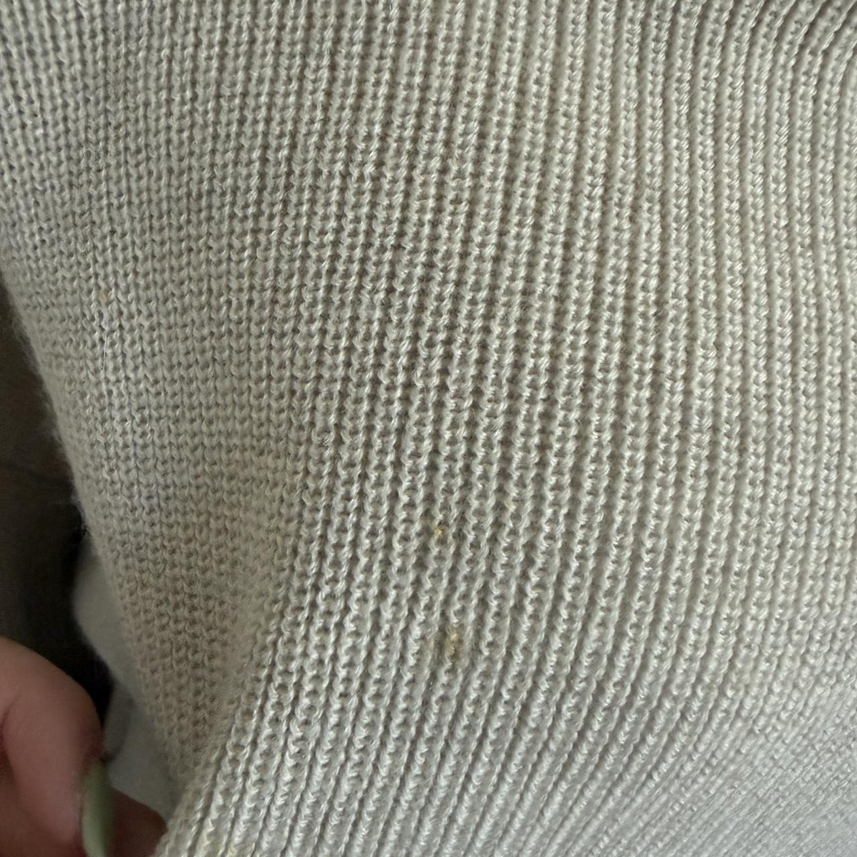 Wilfred for Aritzia Wool Turtleneck Sweater Lightweight Fall Cozy Fisherman