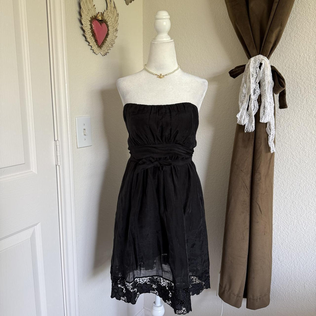 Y2K 2000s Forever 21 Romantic Strapless Coquette Dress with Tie Detail