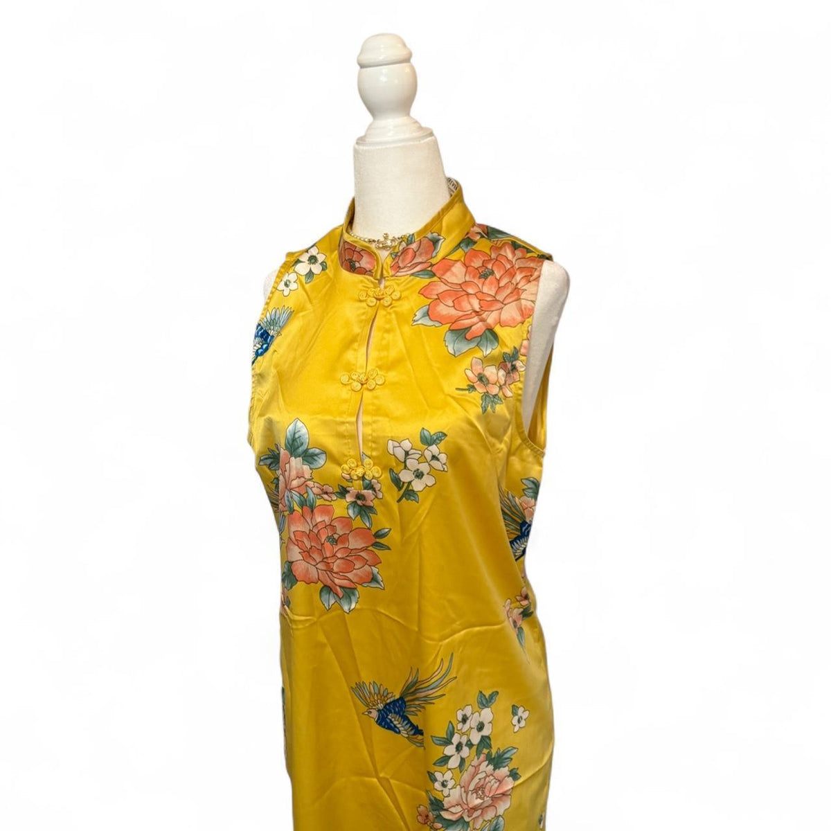 Yellow Asian Inspired Sleeveless Mini Dress Size M Spring Vacation Dress