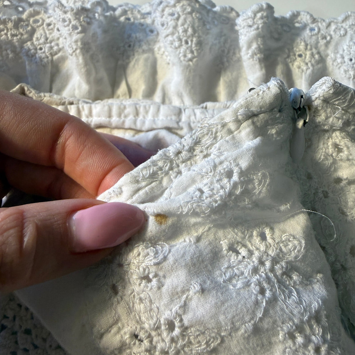 Harold's White Cotton Eyelet Lace Skirt Ruffle Hem Cottagecore Boho Sz 10