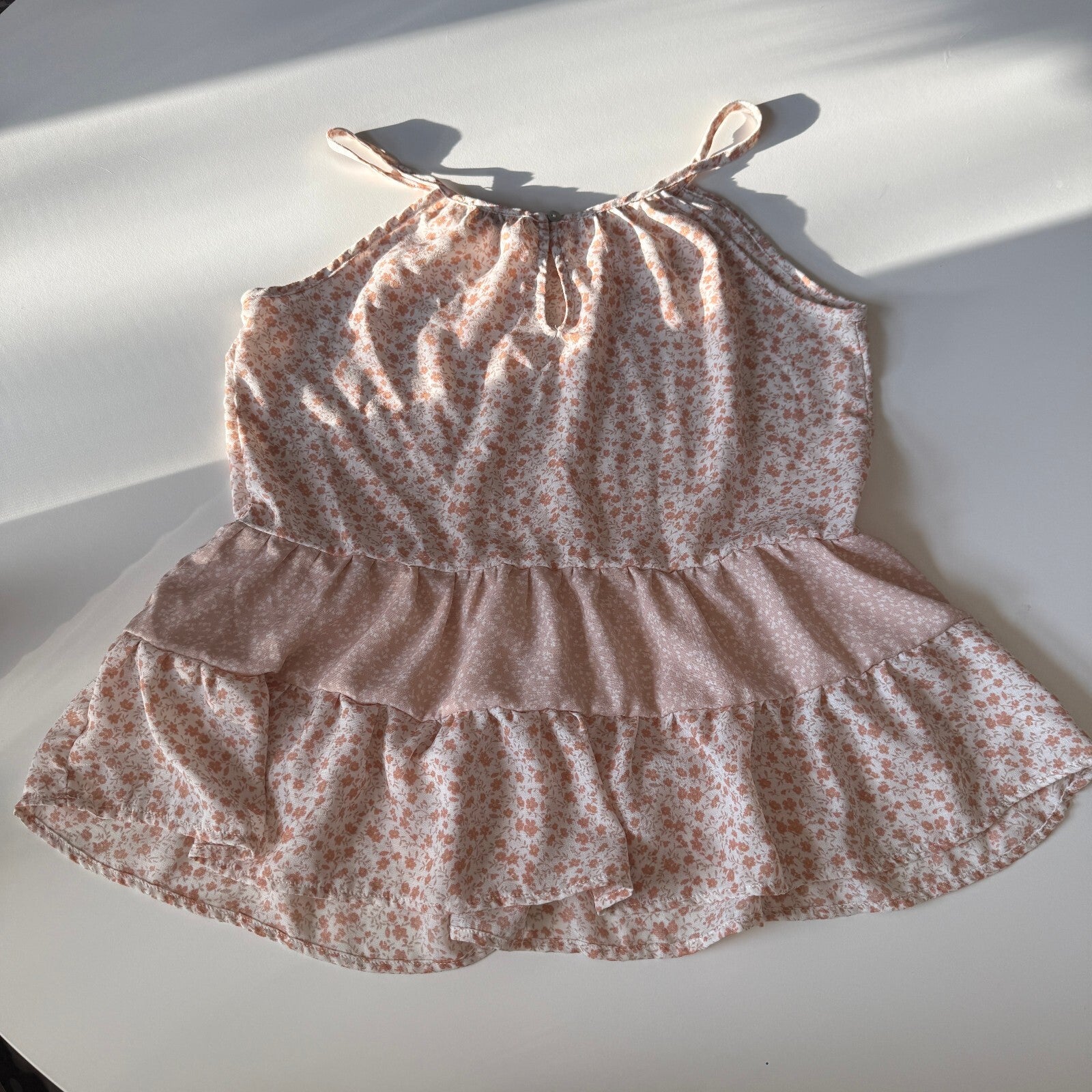 Paper Crane Women's Small Floral Print Sleeveless Ruffle Peplum Top