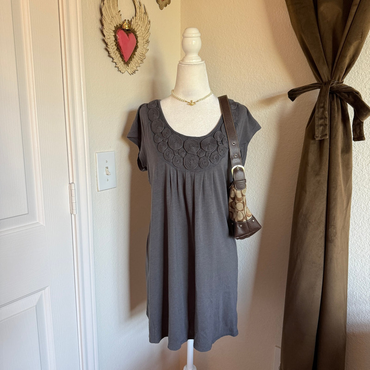 New York & Company Women's Gray Scoop Neck Dress with Floral Embellishments