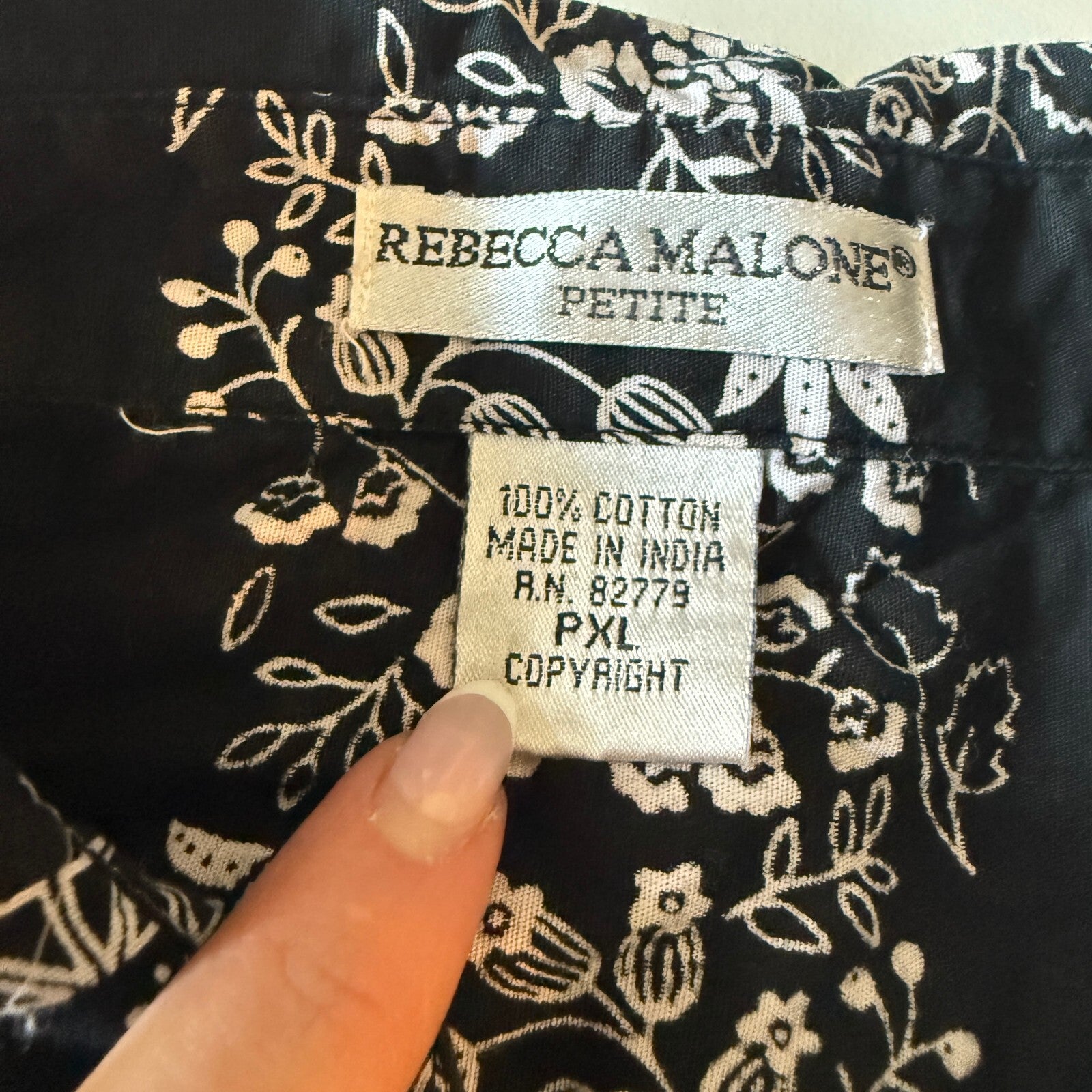 Rebecca Malone Petite Black and White Bandana Print Cotton Button-Up Shirt Sz XL