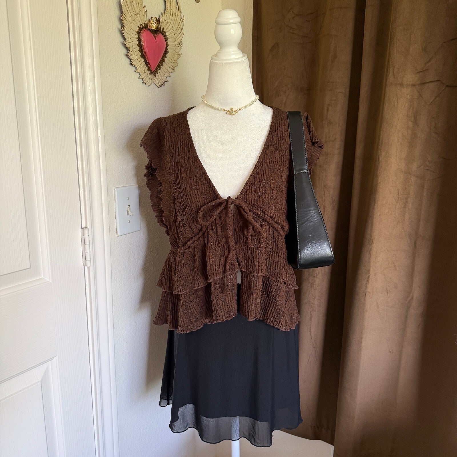 La Peche Brown Textured Ruffle Top, Size Large, Tie-Front V-Neck