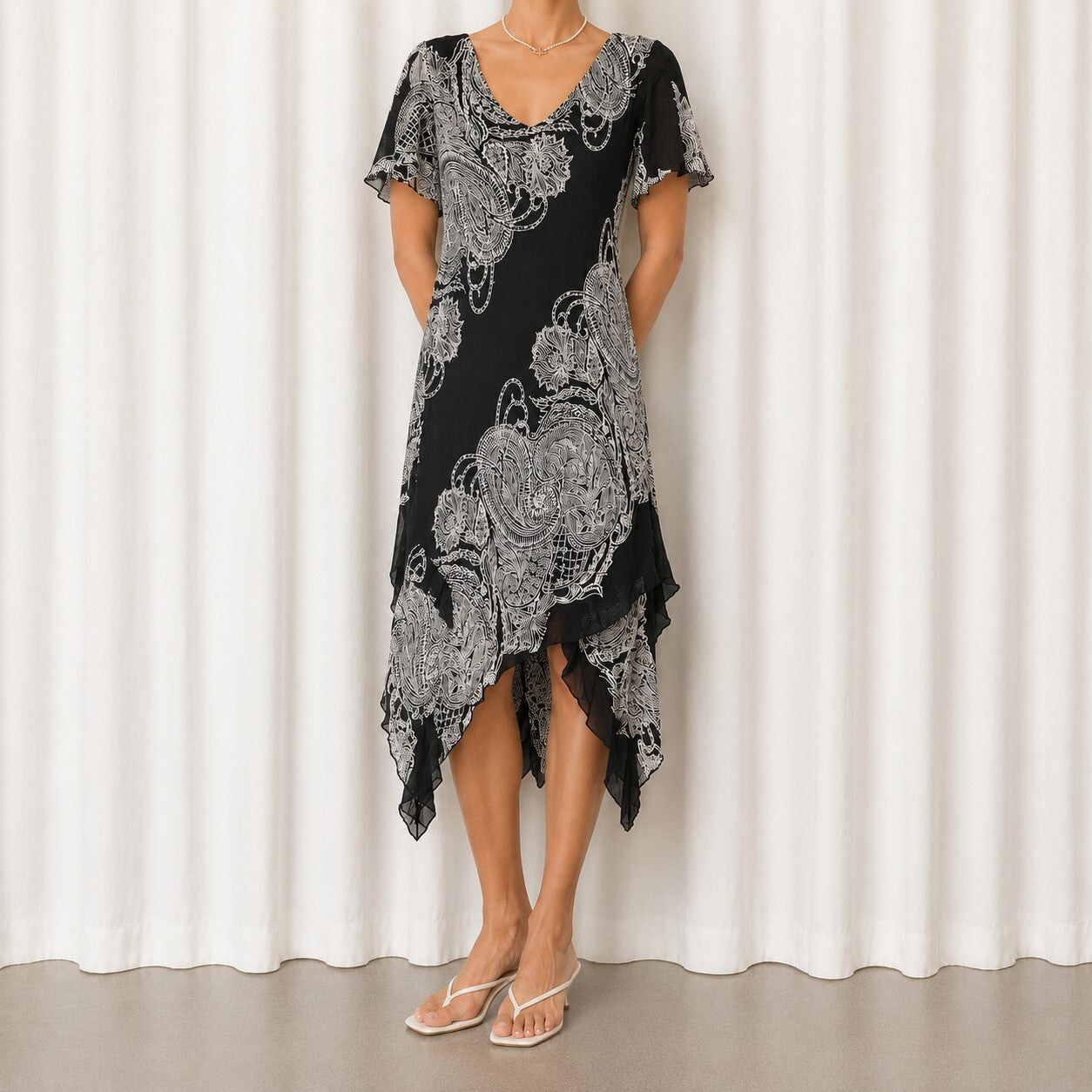Eva Blue Fairy Beaded Black and White Floral Handkerchief Hem Dress Size 16