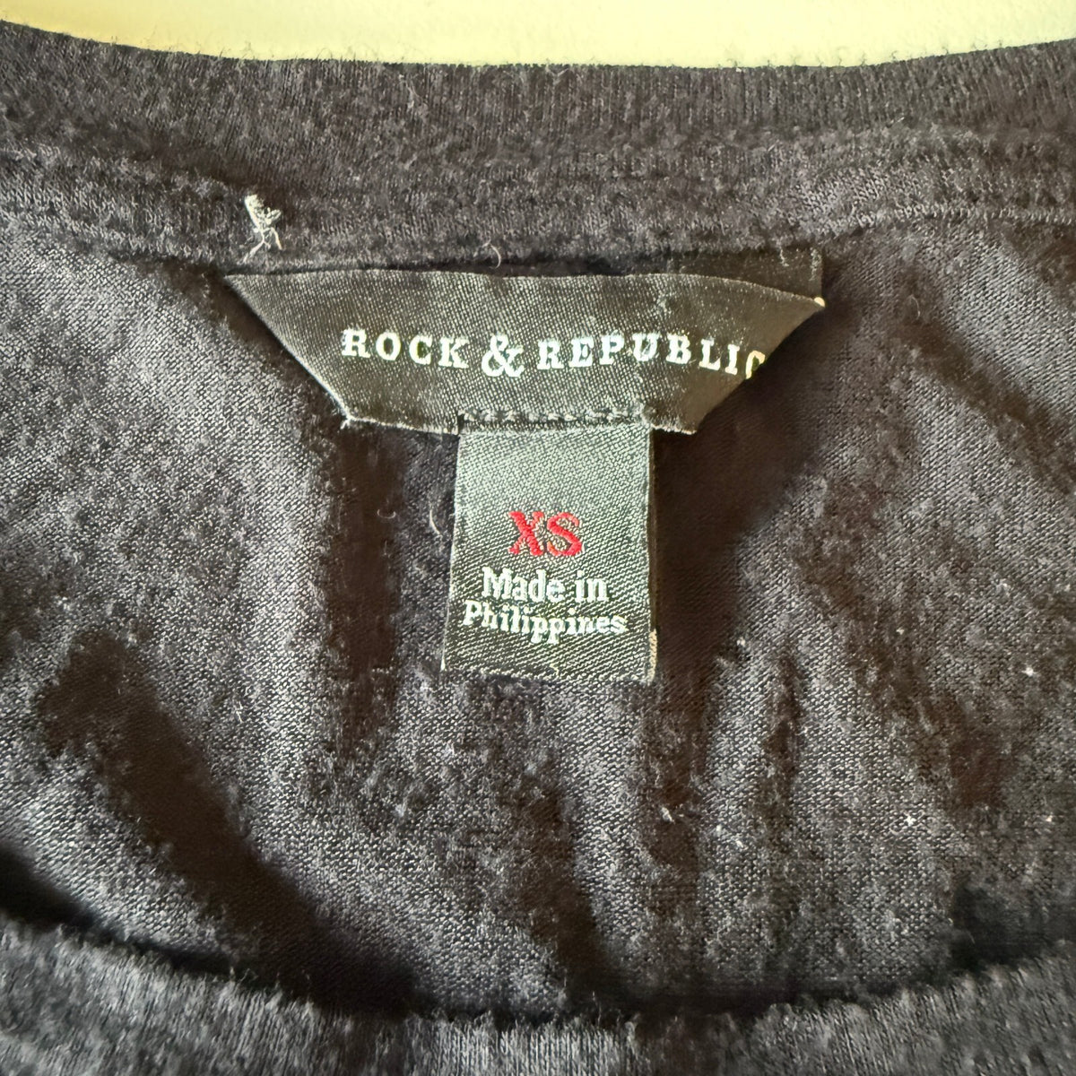 Rock & Republic Black Studded Cold Shoulder Top XS Grommet Long Sleeve