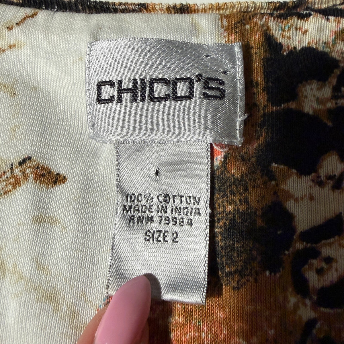 Chico's Y2K Love Peace Happiness Distressed Graphic V-Neck Top Size L 2000s