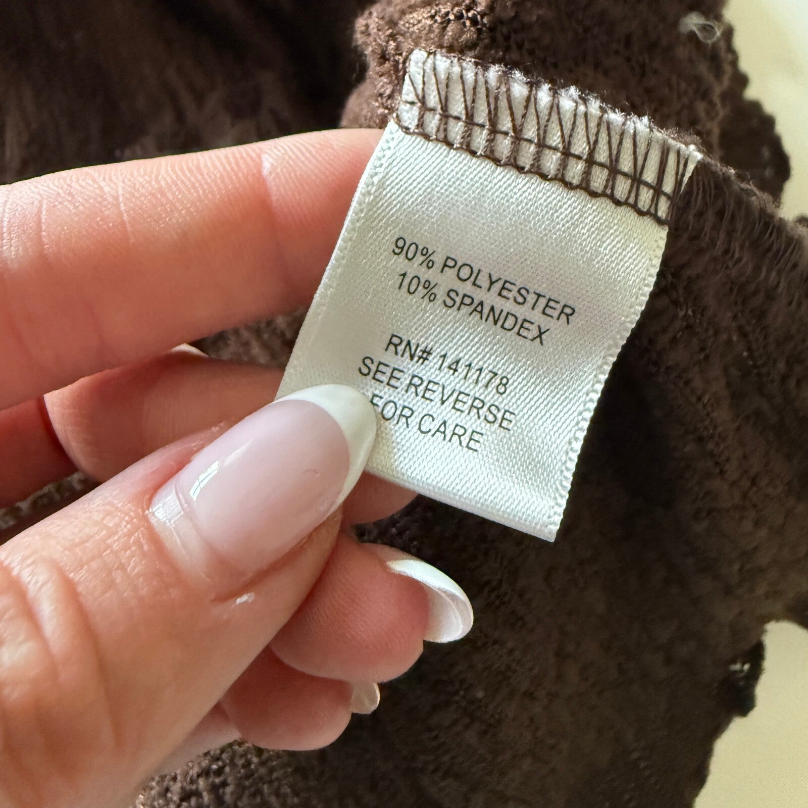 La Peche Brown Textured Ruffle Top, Size Large, Tie-Front V-Neck