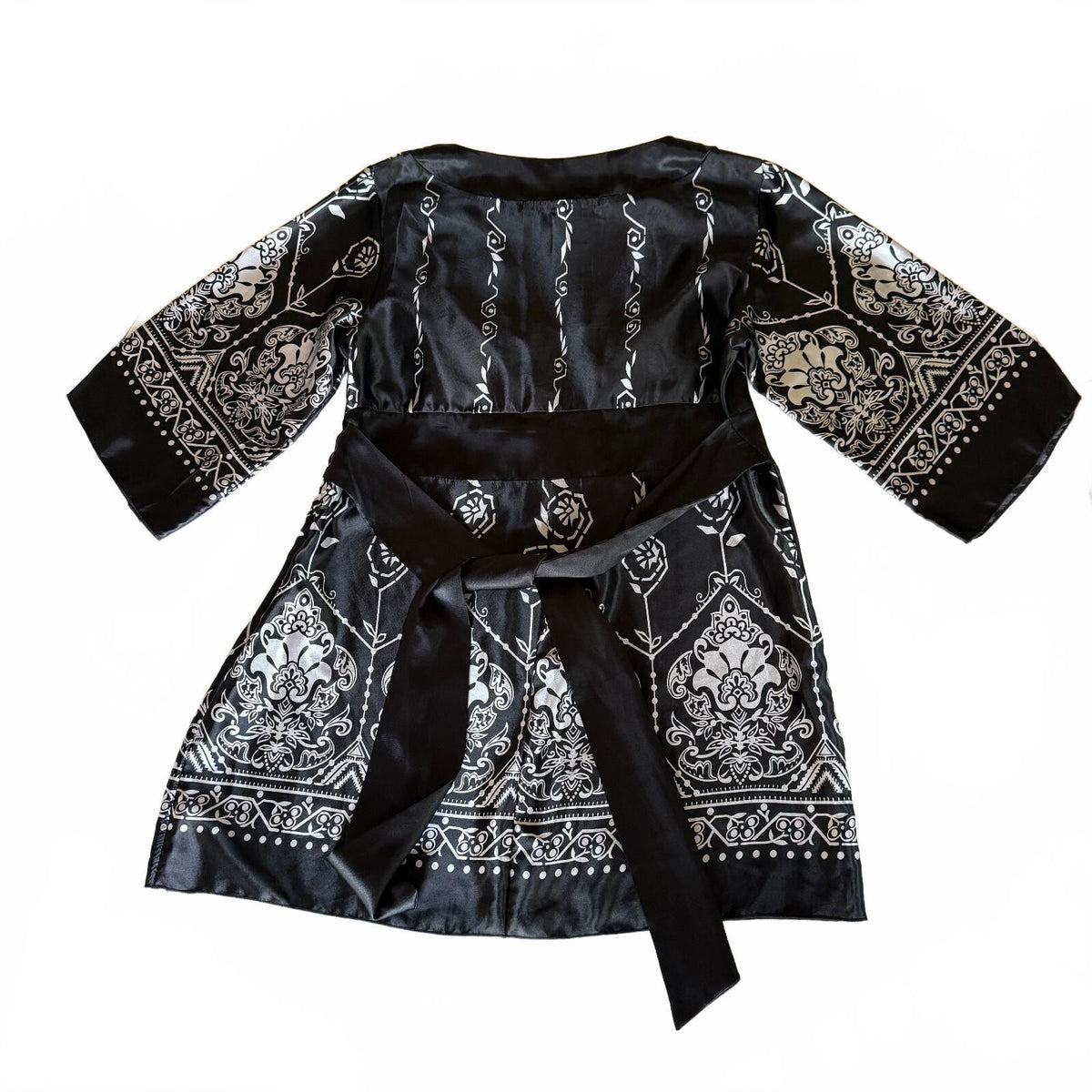 Lane Bryant Satin Silky Kimono Wrap Detail Top Black & White Floral V-Neck 14-16