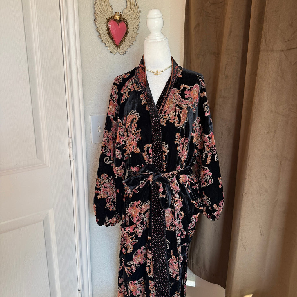 Zara Black and Pink Floral Crushed Velvet Robe with Belt
