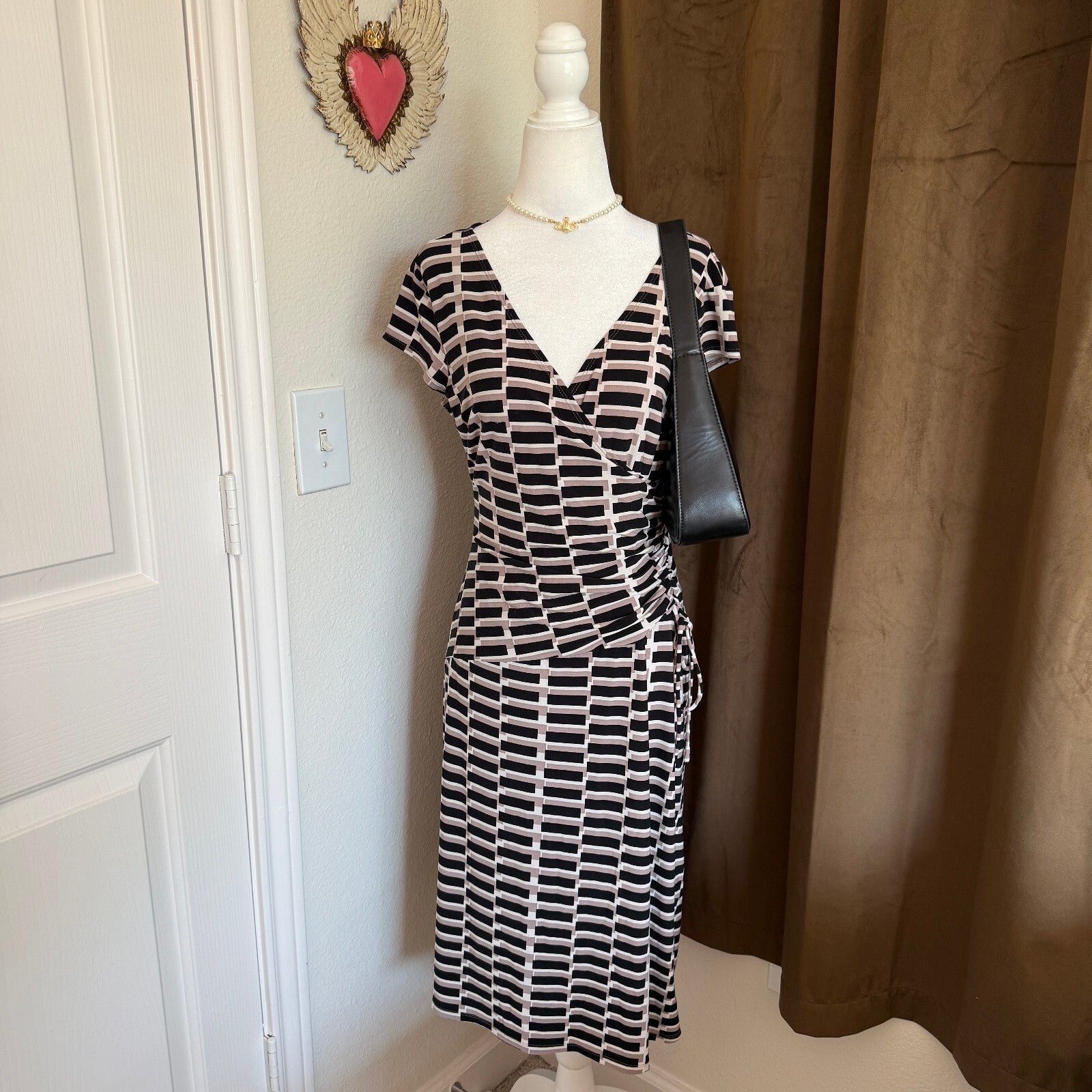 Jones Studio Women's Geometric Print Wrap Dress, Size 8, Black and Beige, V-Neck