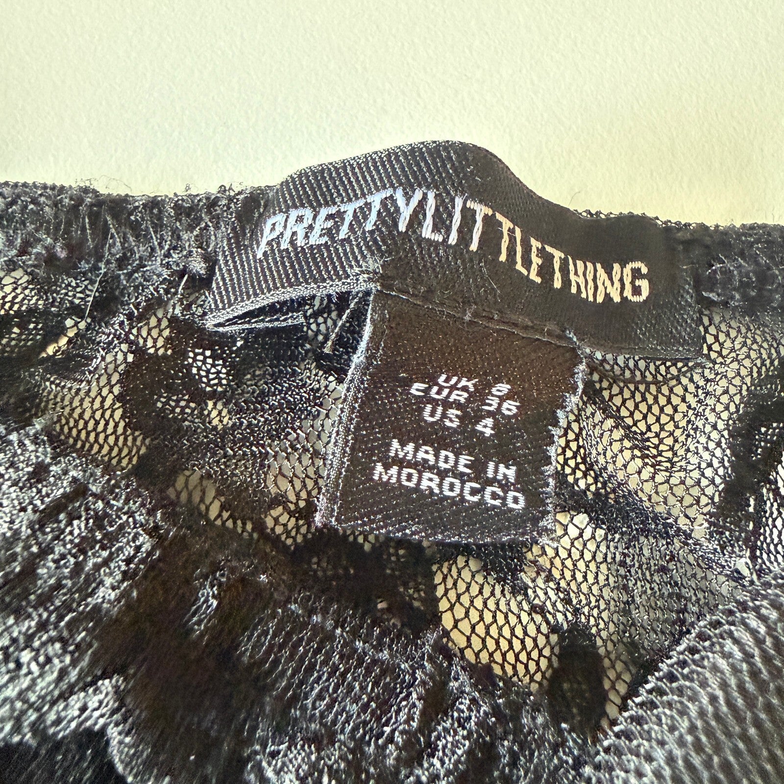 Pretty Little Thing Black Lace Bardot Long Sleeve Skort Playsuit Women's Sz 4