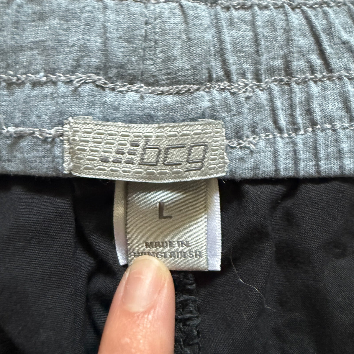 thriftalina BCG 2000s Yoga Mom Capris Drawstring Grey Black Contrast Women's Size Lg