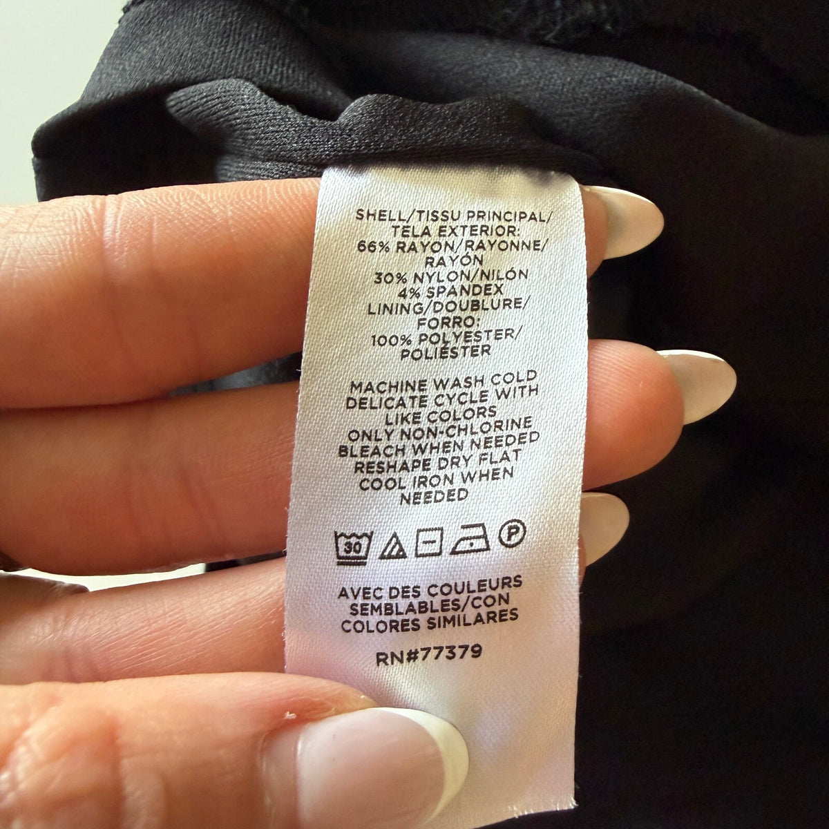 Ann Taylor Black Shift Dress Size 4 Gold Button Flap Pockets Short Sleeve Work