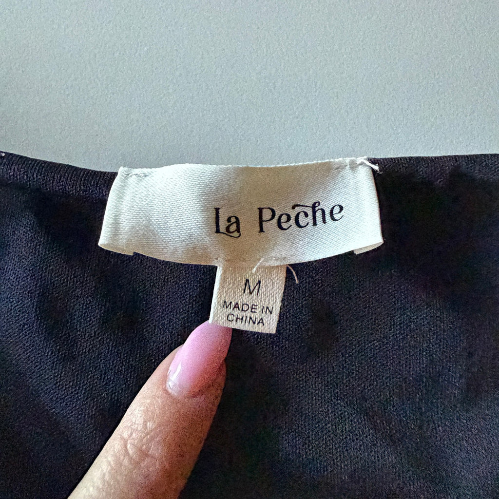La Peche Sz M Black Textured Lace Crop Top Wrap V-Neck Goth Fairycore Coquette