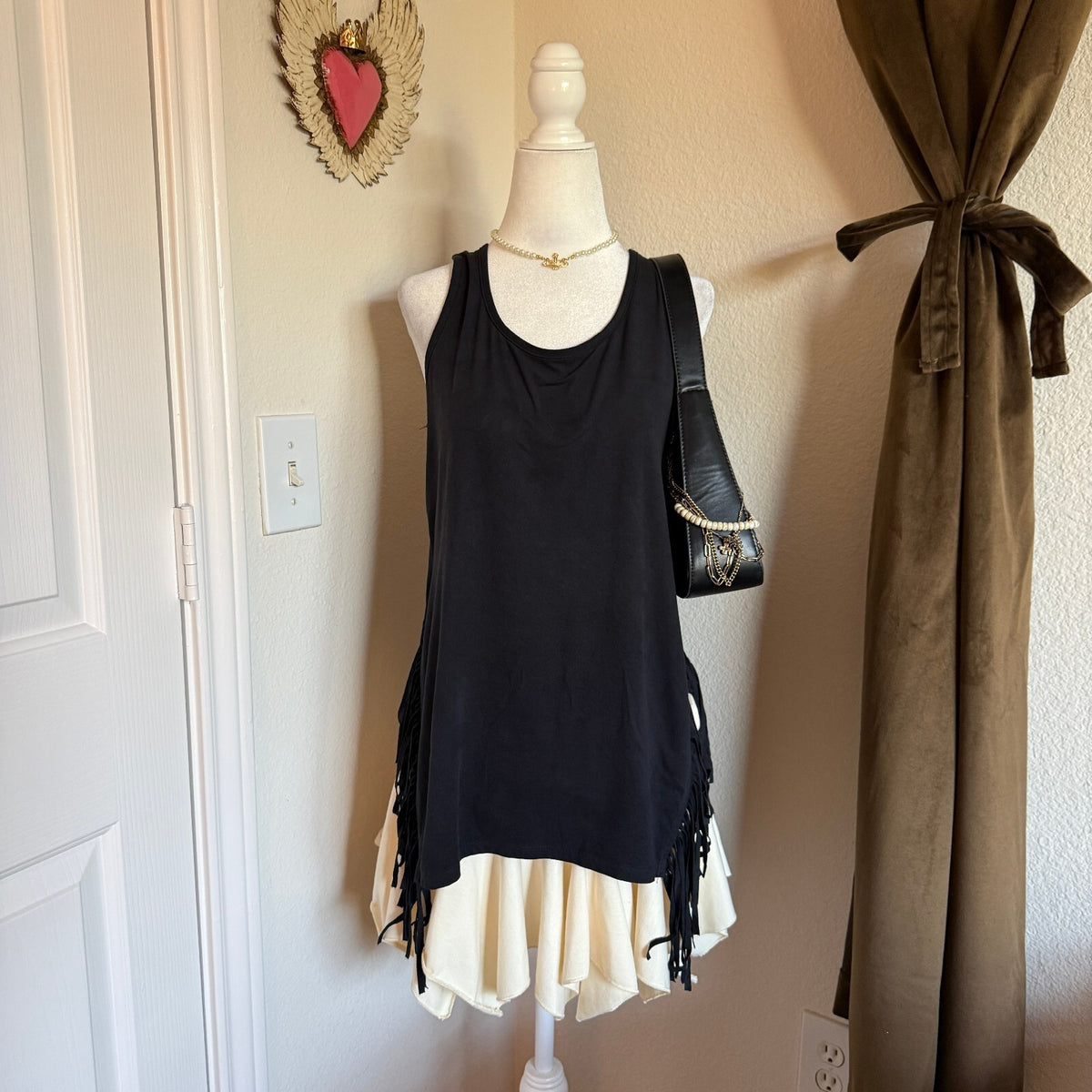 Mossimo Supply Co. Black Western Boho Sleeveless Fringe Tank Top Size M Fall
