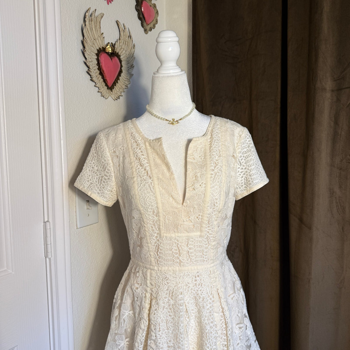 BCBGMAXAZRIA Women's Ivory Lace Dress Bride Fit Flare Rose Whisper Kirsten Sz 6
