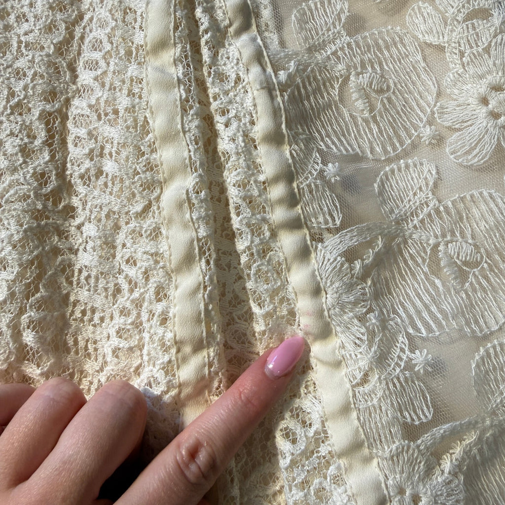 BCBGMAXAZRIA Women's Ivory Lace Dress Bride Fit Flare Rose Whisper Kirsten Sz 6