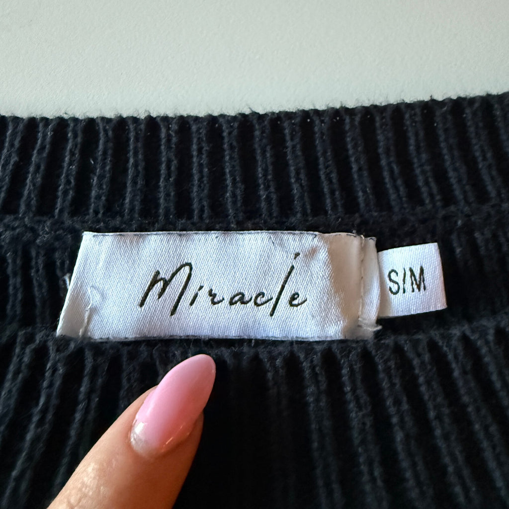 Miracle Black American Flag Knit Sweater Slouchy Cozy Sz S/M Americana Preppy