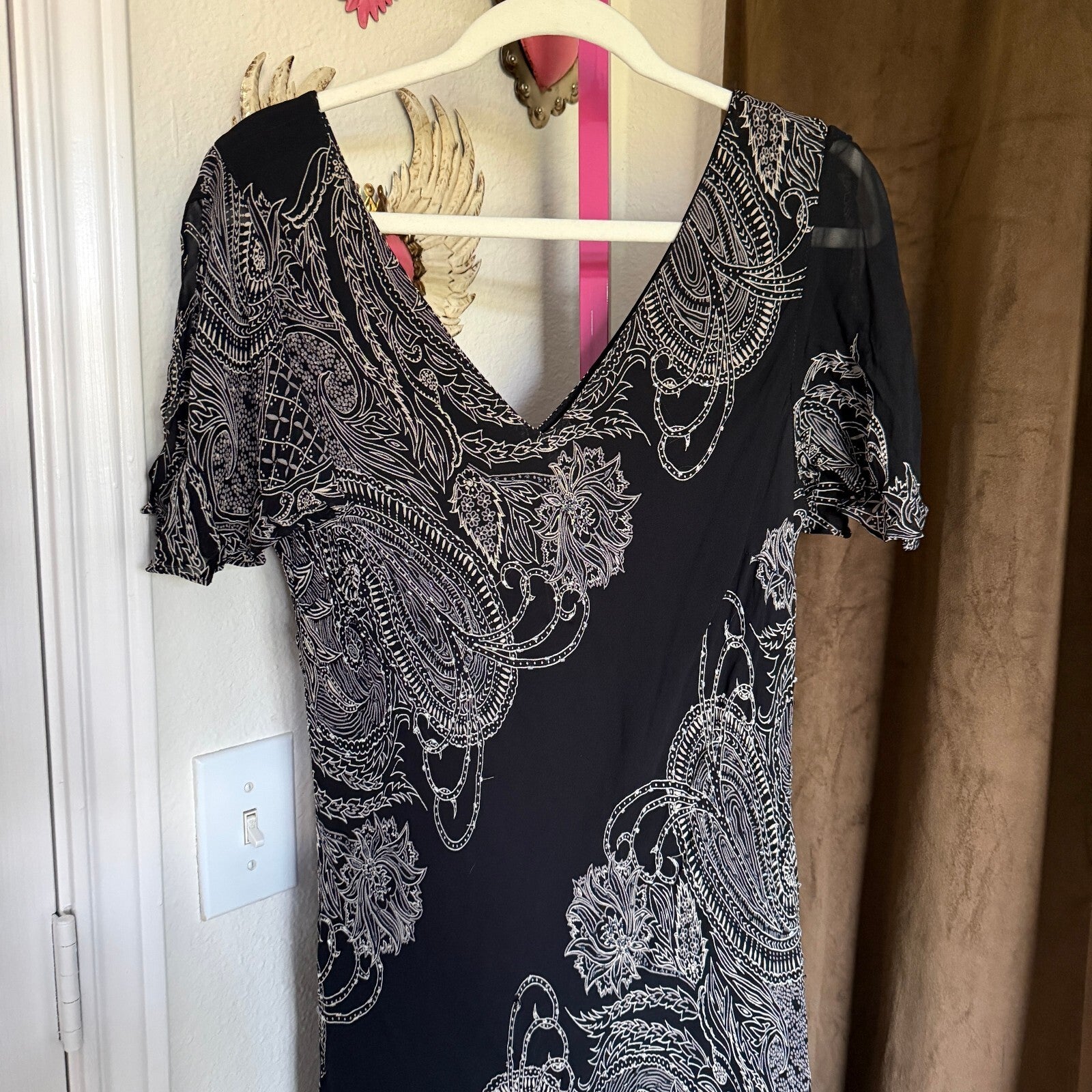 Eva Blue Fairy Beaded Black and White Floral Handkerchief Hem Dress Size 16