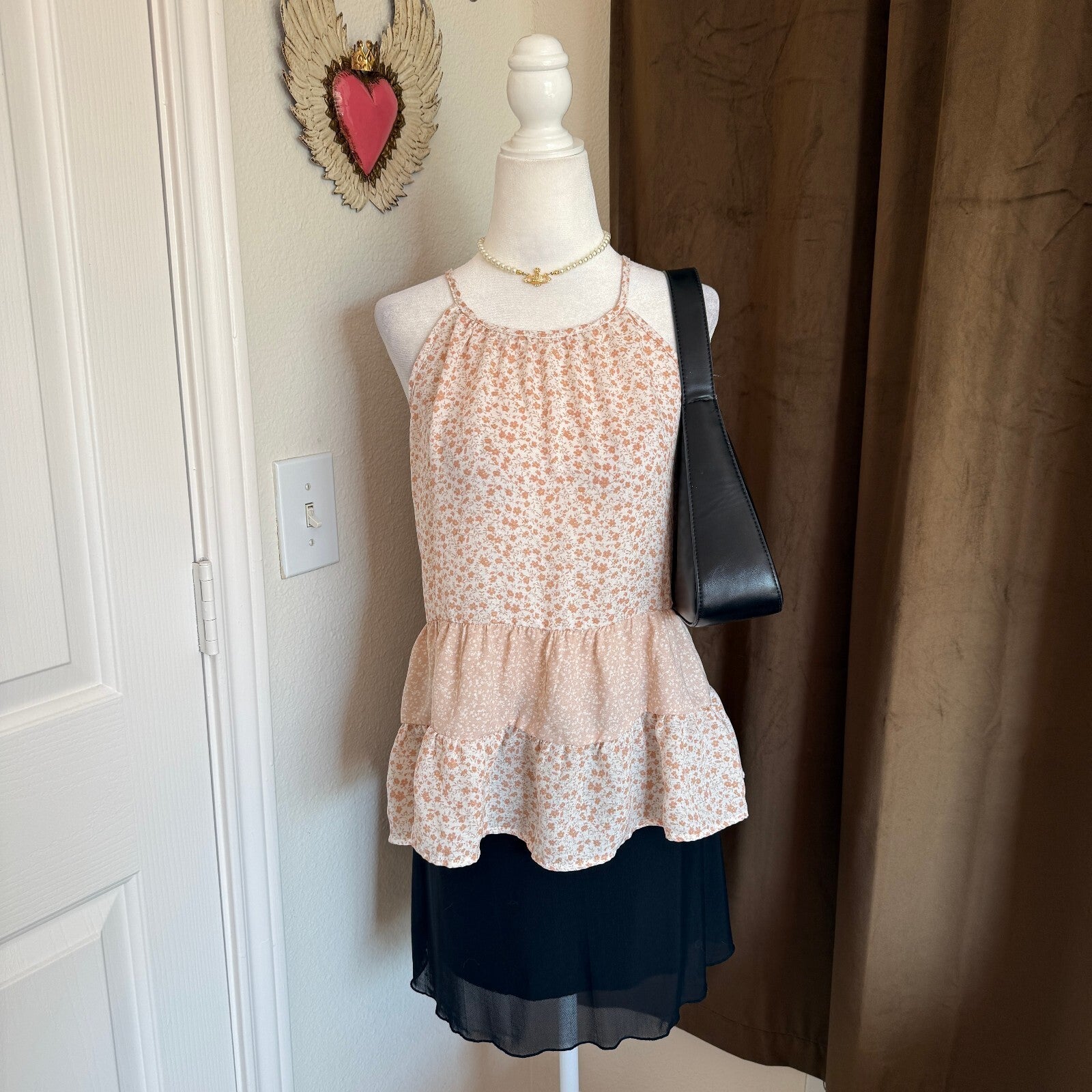 Paper Crane Women's Small Floral Print Sleeveless Ruffle Peplum Top