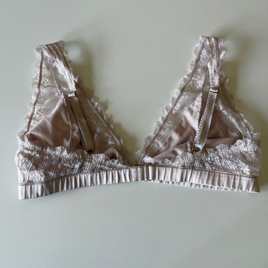 Victoria's Secret Lace Bralette Baby Pink Coquette Sz Medium DD Lace Lingerie