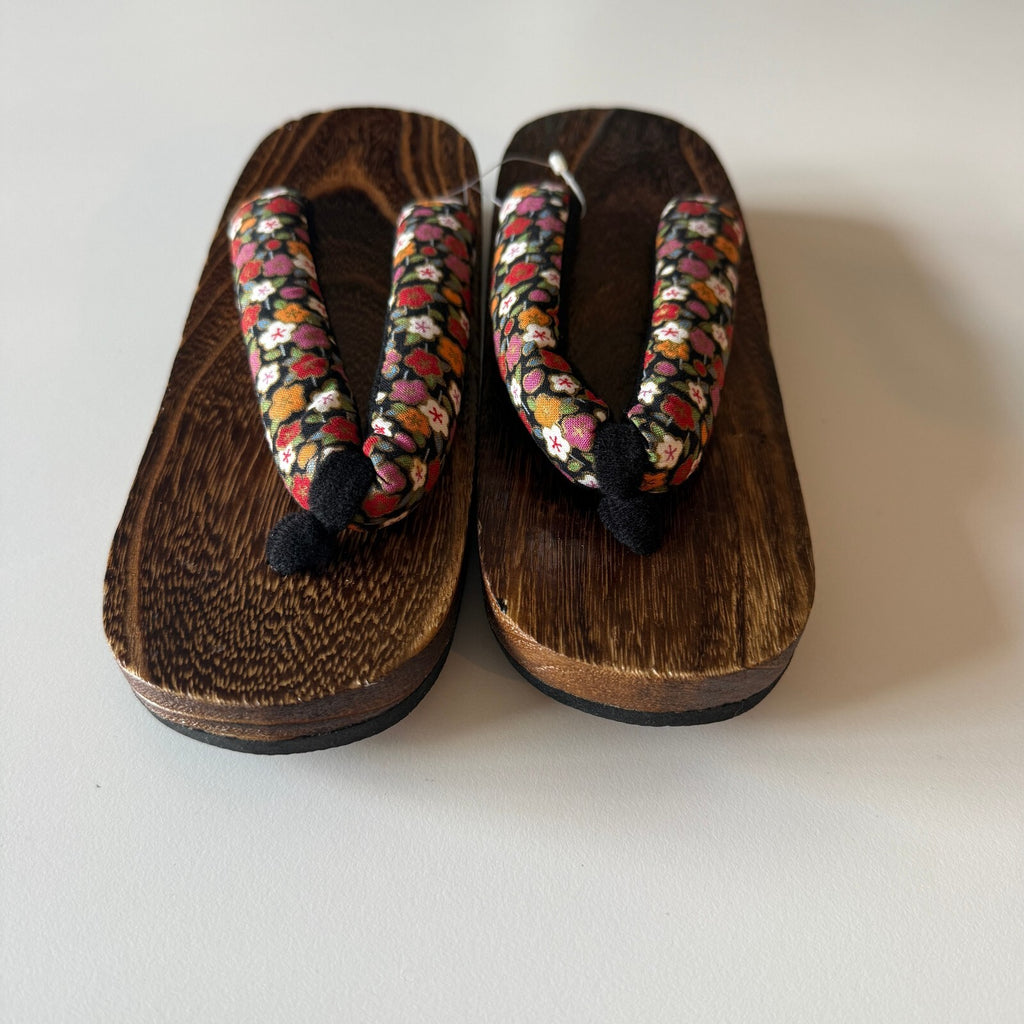 Vintage Japanese Style Geta Wooden Sandals Floral Cotton Strap 9.5 In Sz 6-6.5