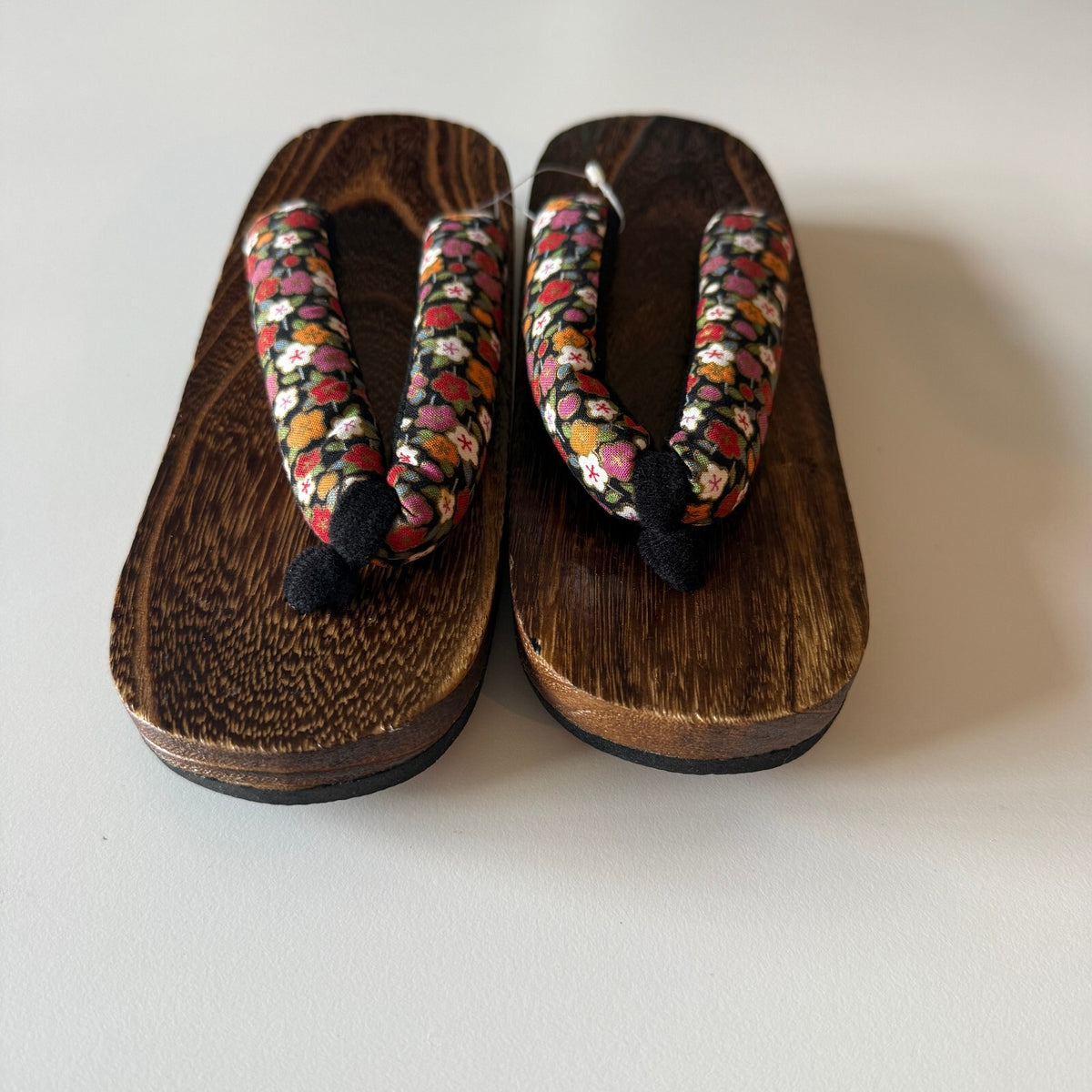 Vintage Japanese Style Geta Wooden Sandals Floral Cotton Strap 9.5 In Sz 6-6.5