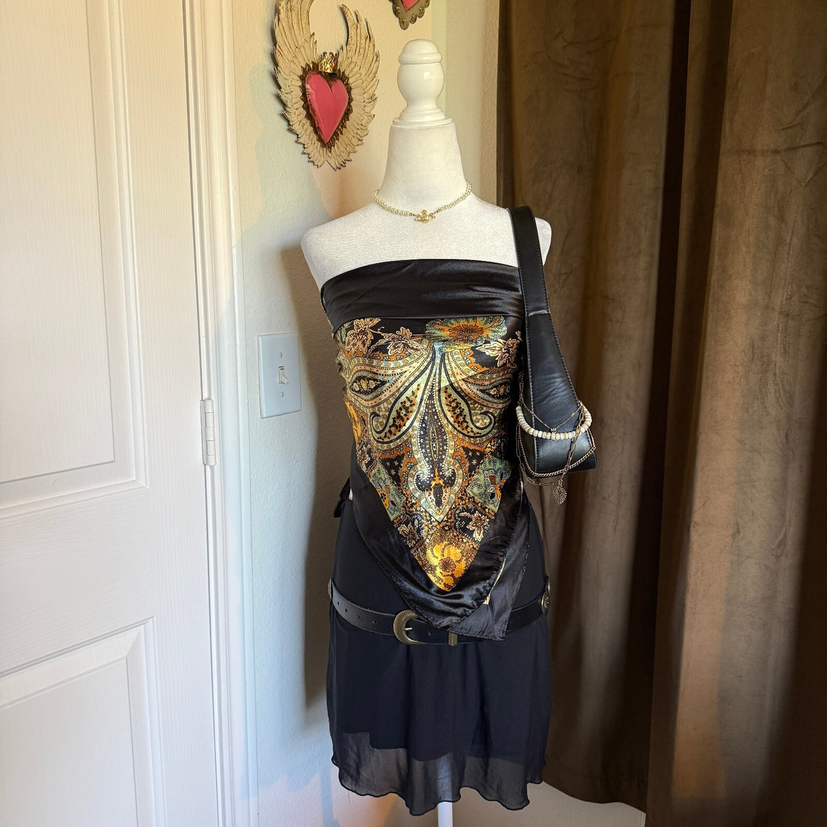 Black and Gold Paisley Pattern Bohemian Polyester Square Convertible Scarf