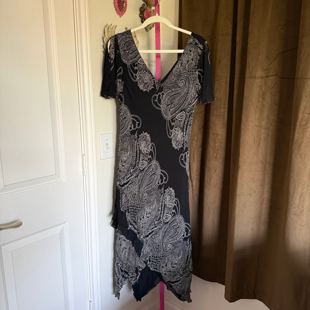 Eva Blue Fairy Beaded Black and White Floral Handkerchief Hem Dress Size 16