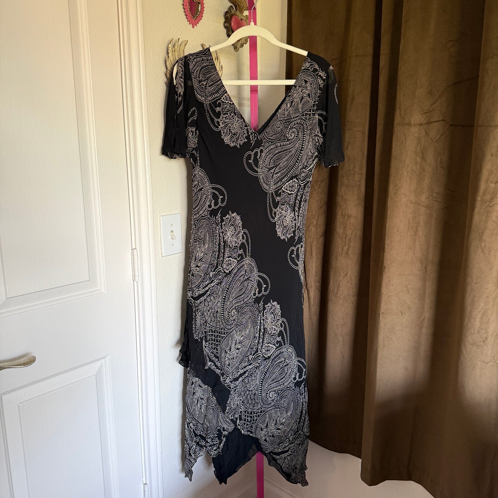Eva Blue Fairy Beaded Black and White Floral Handkerchief Hem Dress Size 16