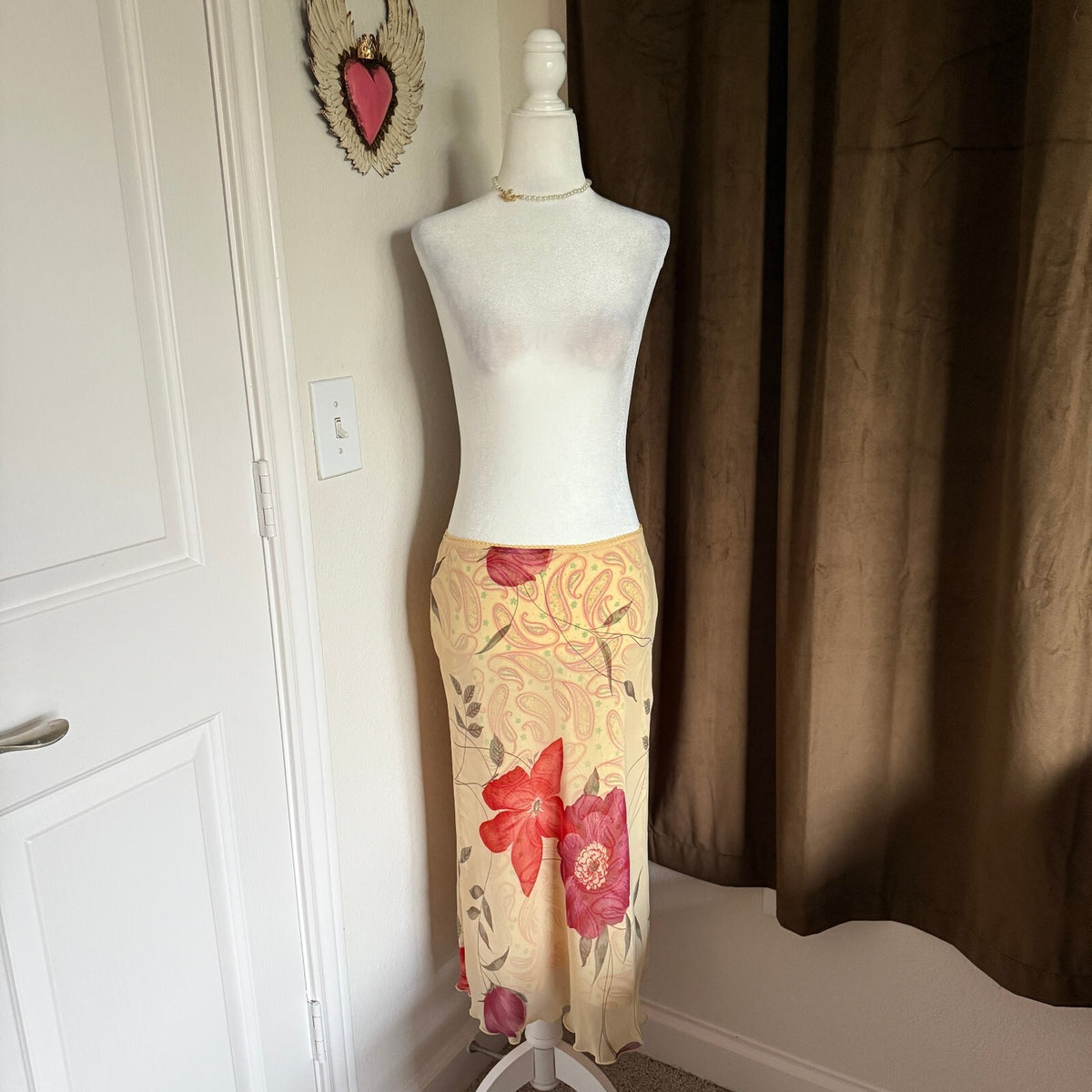 Vintage 1990s Floral Midi Skirt Size Small Made in USA Jonathan Martin