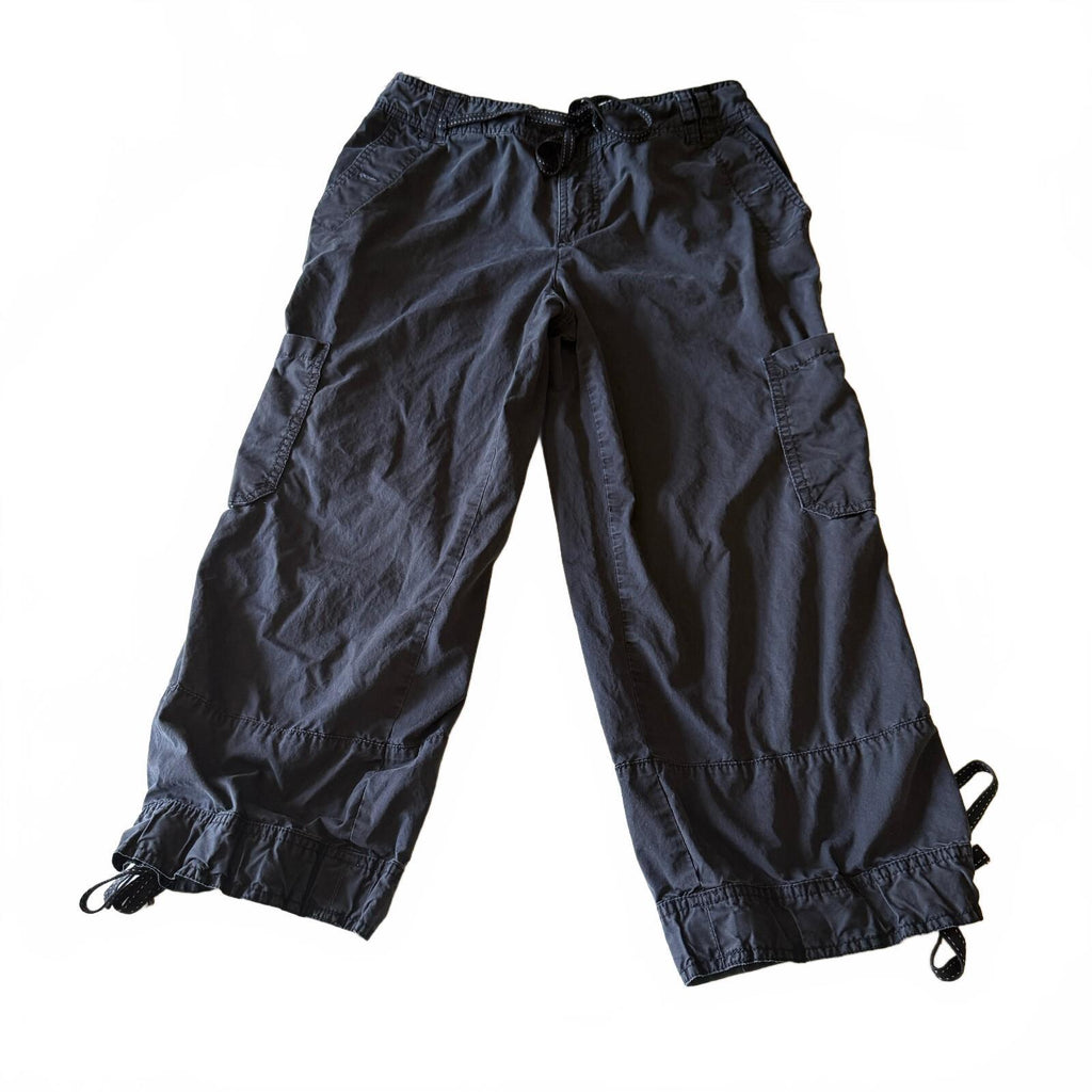 Liz Claiborne Lizwear Black Cargo Capri Pants Tie Hem Cargo Pockets Sz 8 Y2K