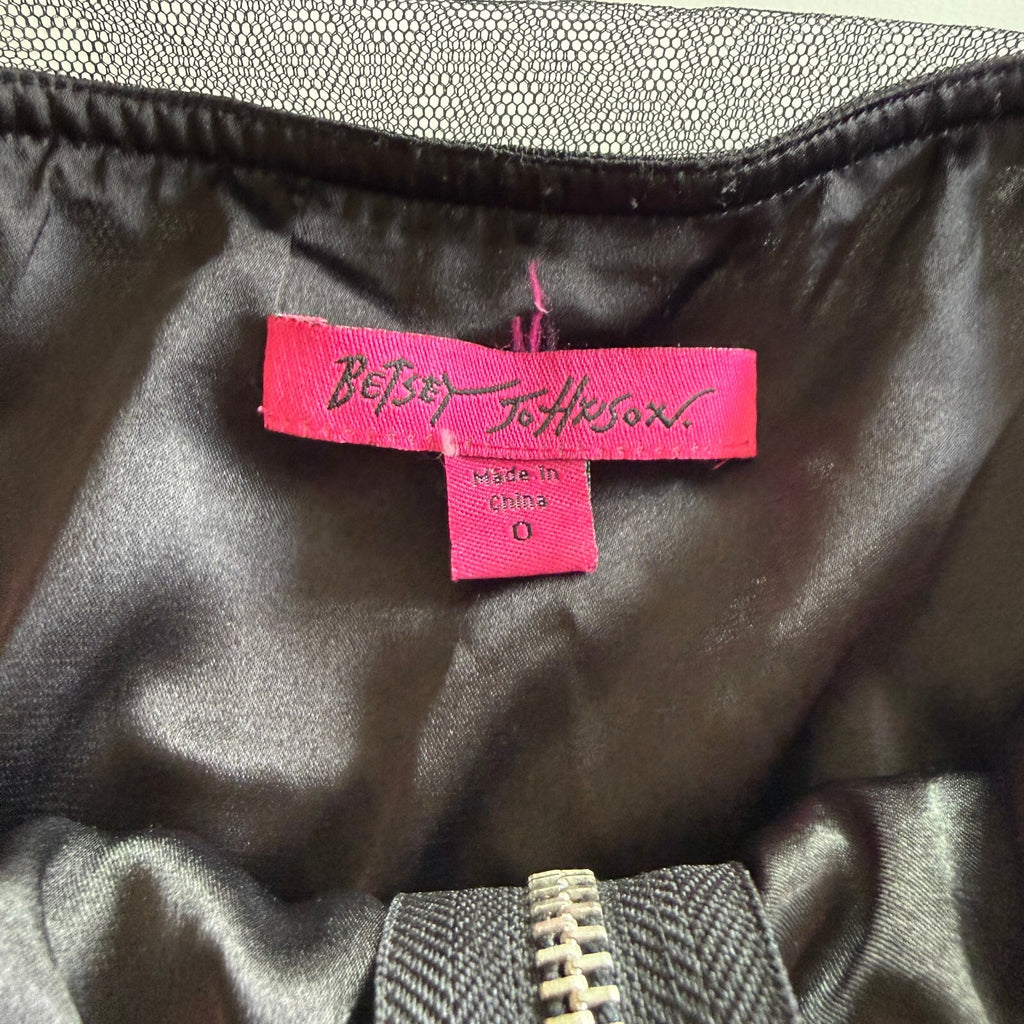 Betsey Johnson Women's Strapless Black Ruched Dress Size 0 with Front Zip