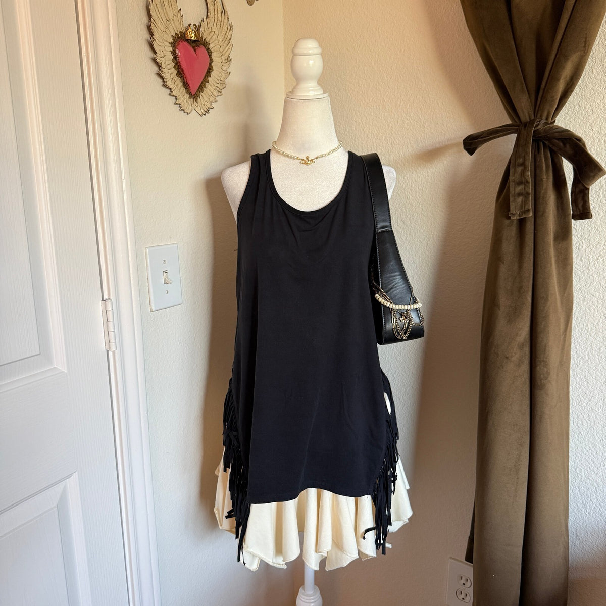 Mossimo Supply Co. Black Western Boho Sleeveless Fringe Tank Top Size M Fall