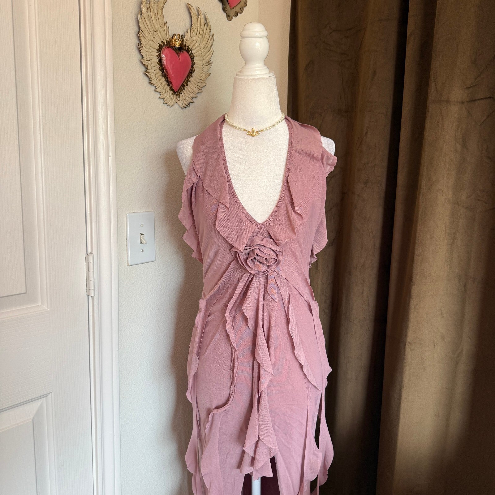 Murci Soft Romantic Ruffled Formal Dress with Floral Accent Women's 8