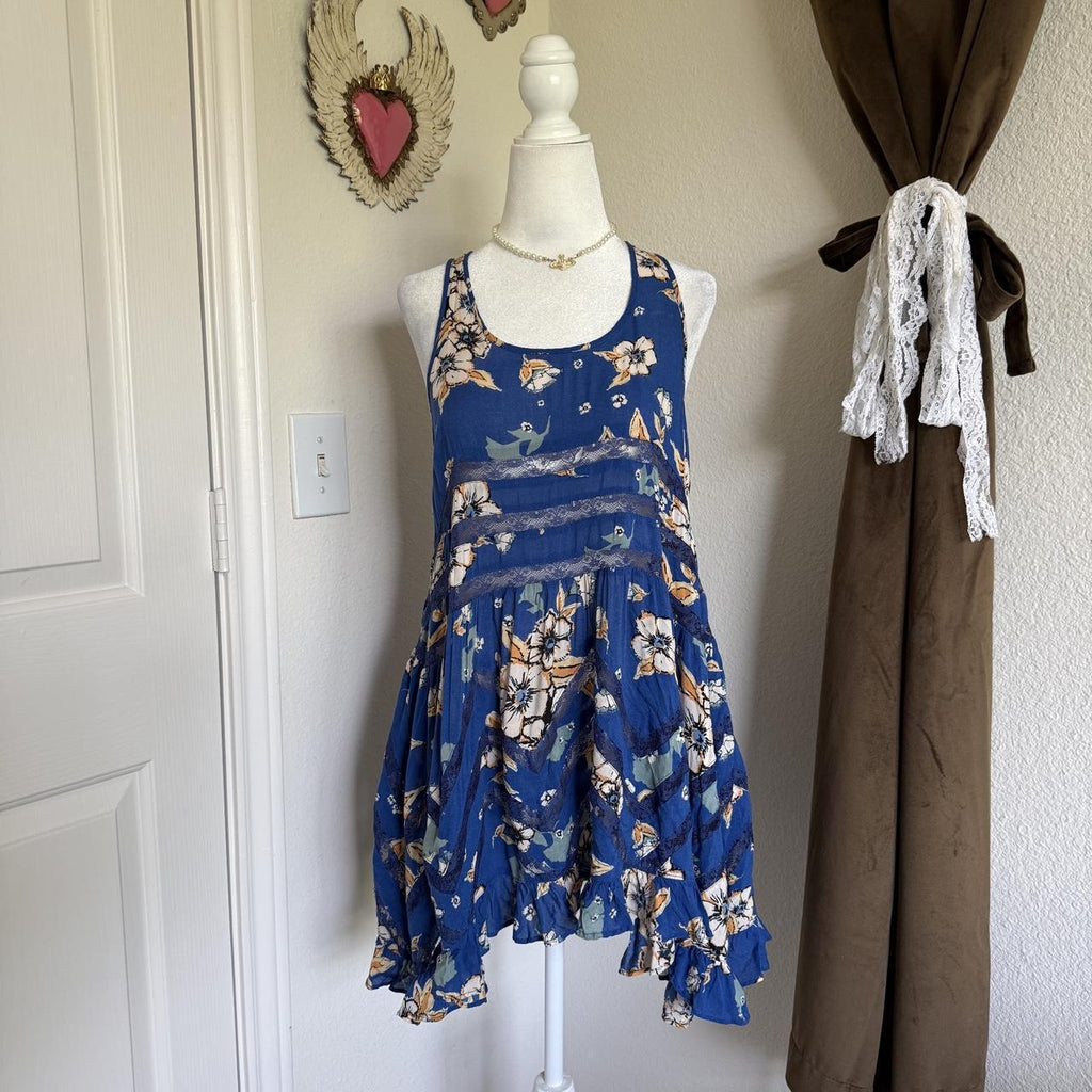 Free People Intimates Flowy Floral Swing Slip Dress 2010s Twee Bohemian Hippie
