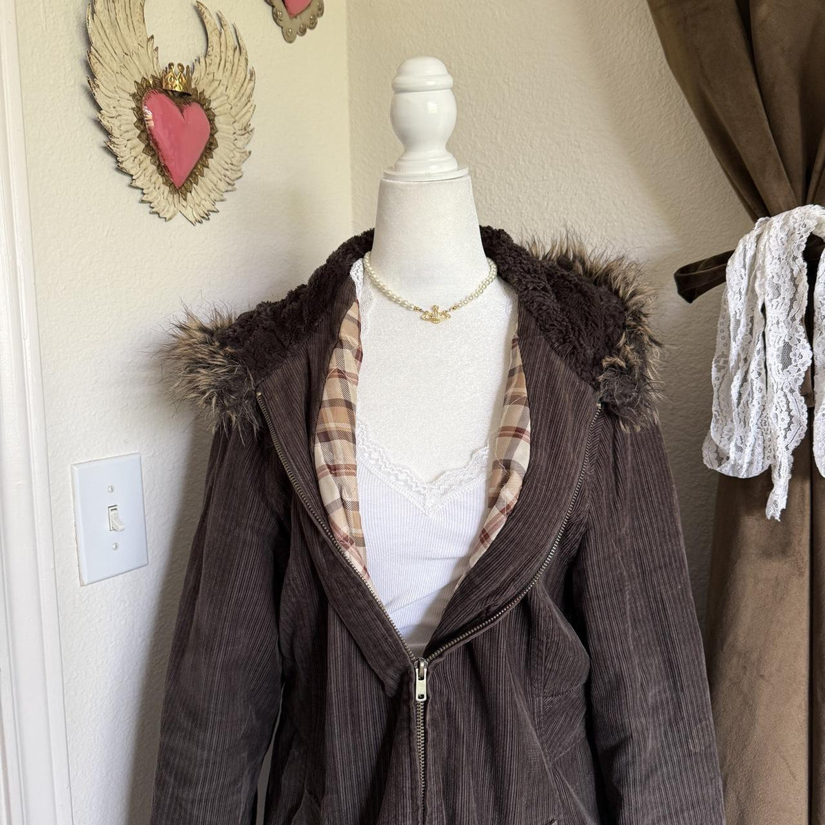 Brown Sonoma Corduroy Zip Faux Fur Hood Jacket Cozy Fall Winter Plaid Interior